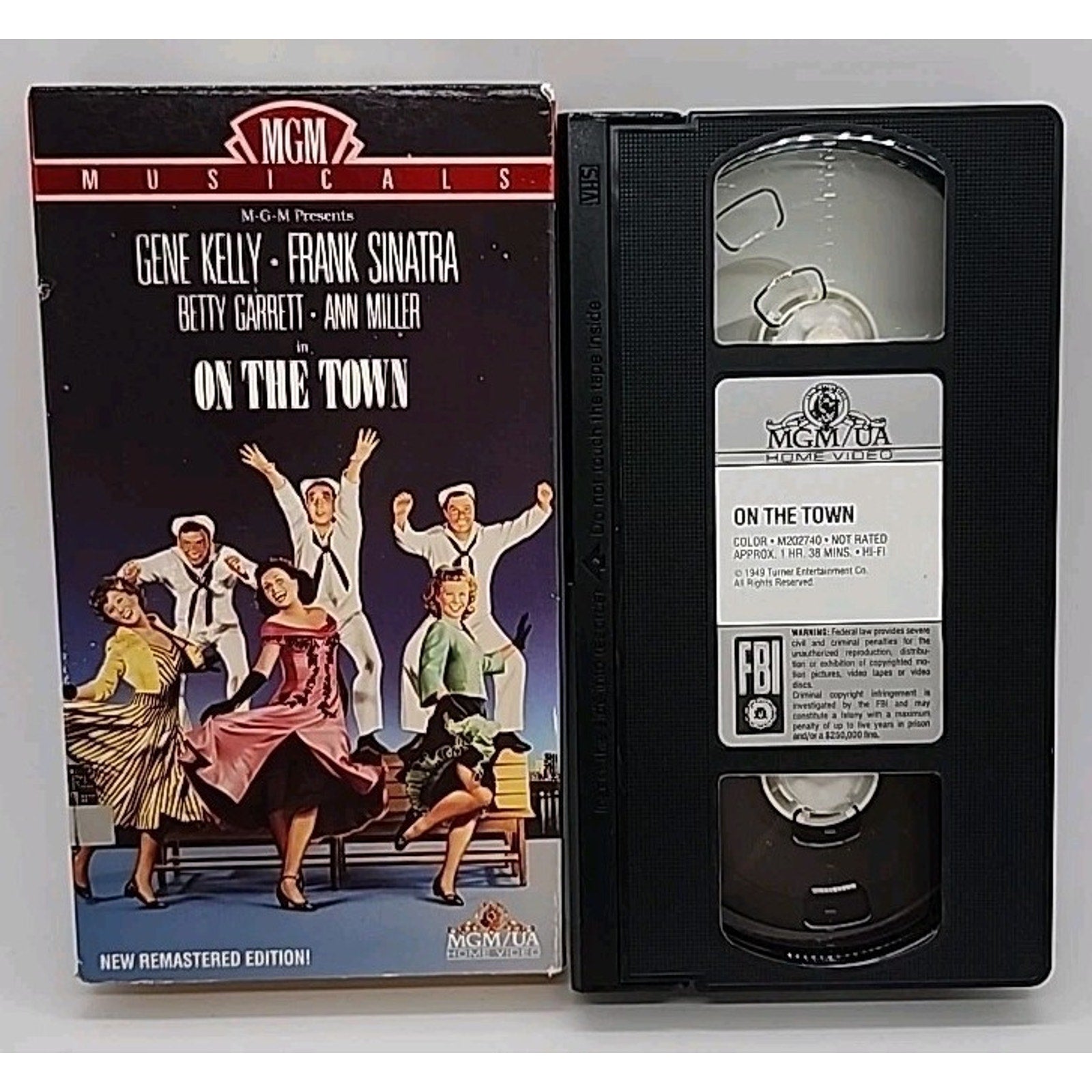 On the Town (VHS, 1992)