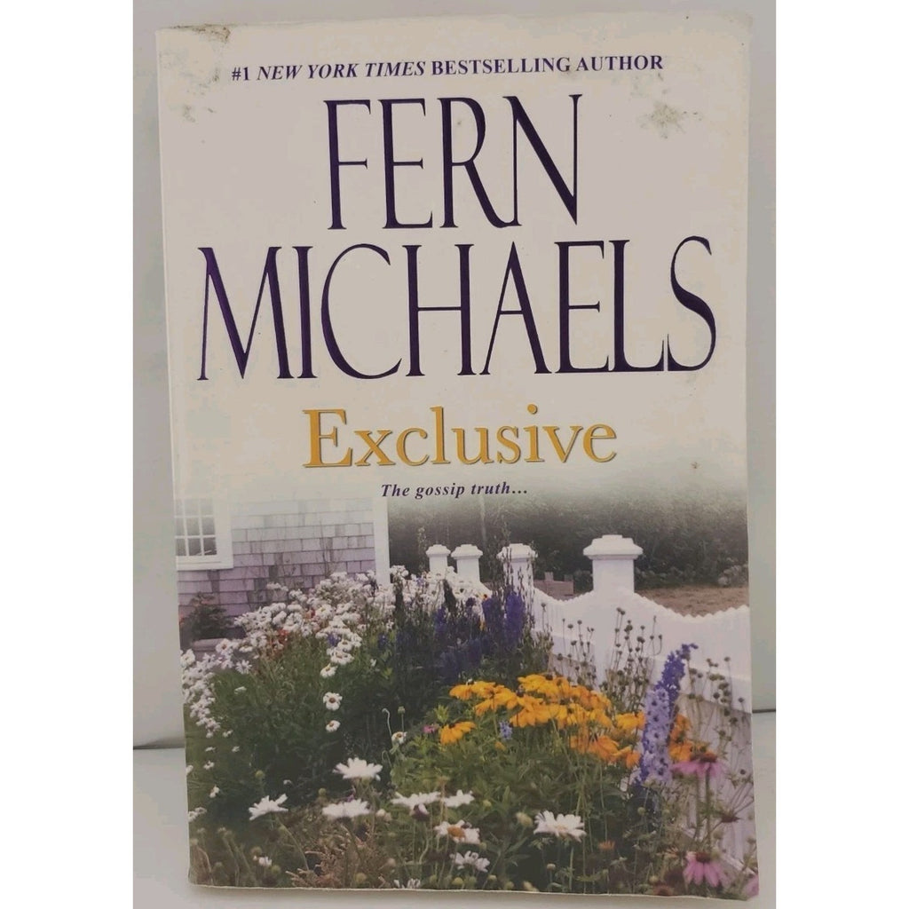 Exclusive by Fern Michaels (2010, Trade Paperback)