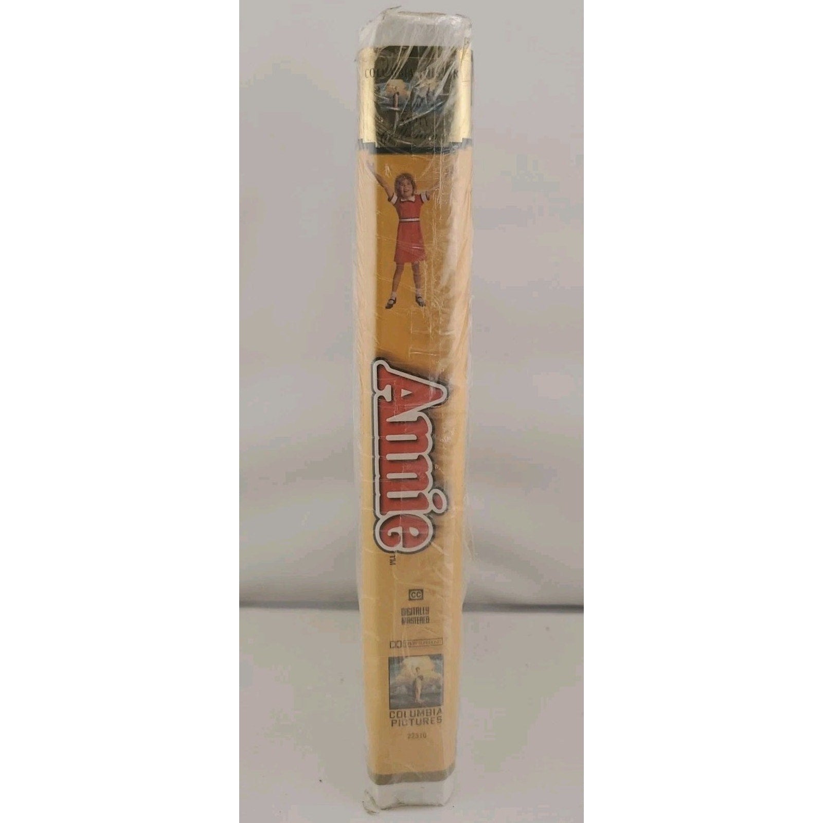 Annie (VHS, 1982) *Brand New*