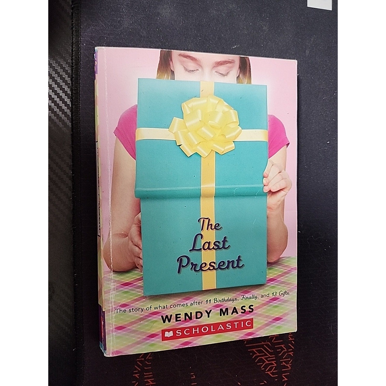 The Last Present by Wendy Mass (Trade Paperback)