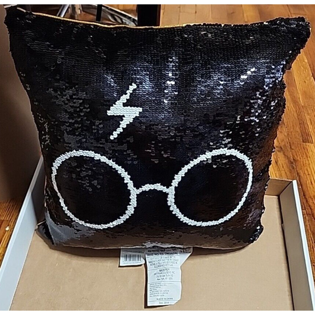 Harry Potter Platform 9 3/4 Changing Reversible Sequin Throw Pillow Spectacles