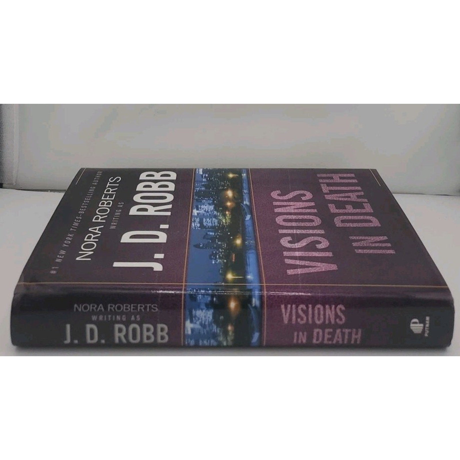 Visions in Death by J. D. Robb (2004, Hardcover)