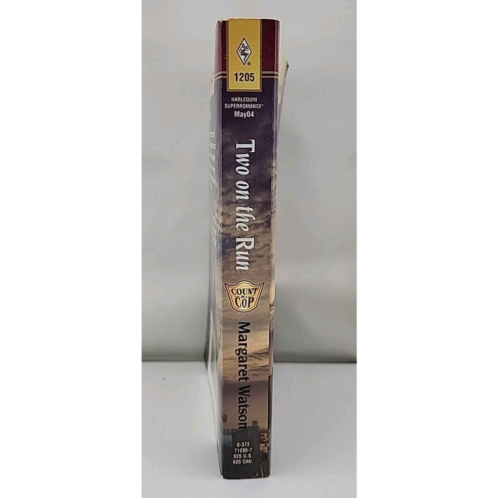 Two on the Run by Margaret Watson (2004, Mass Market)
