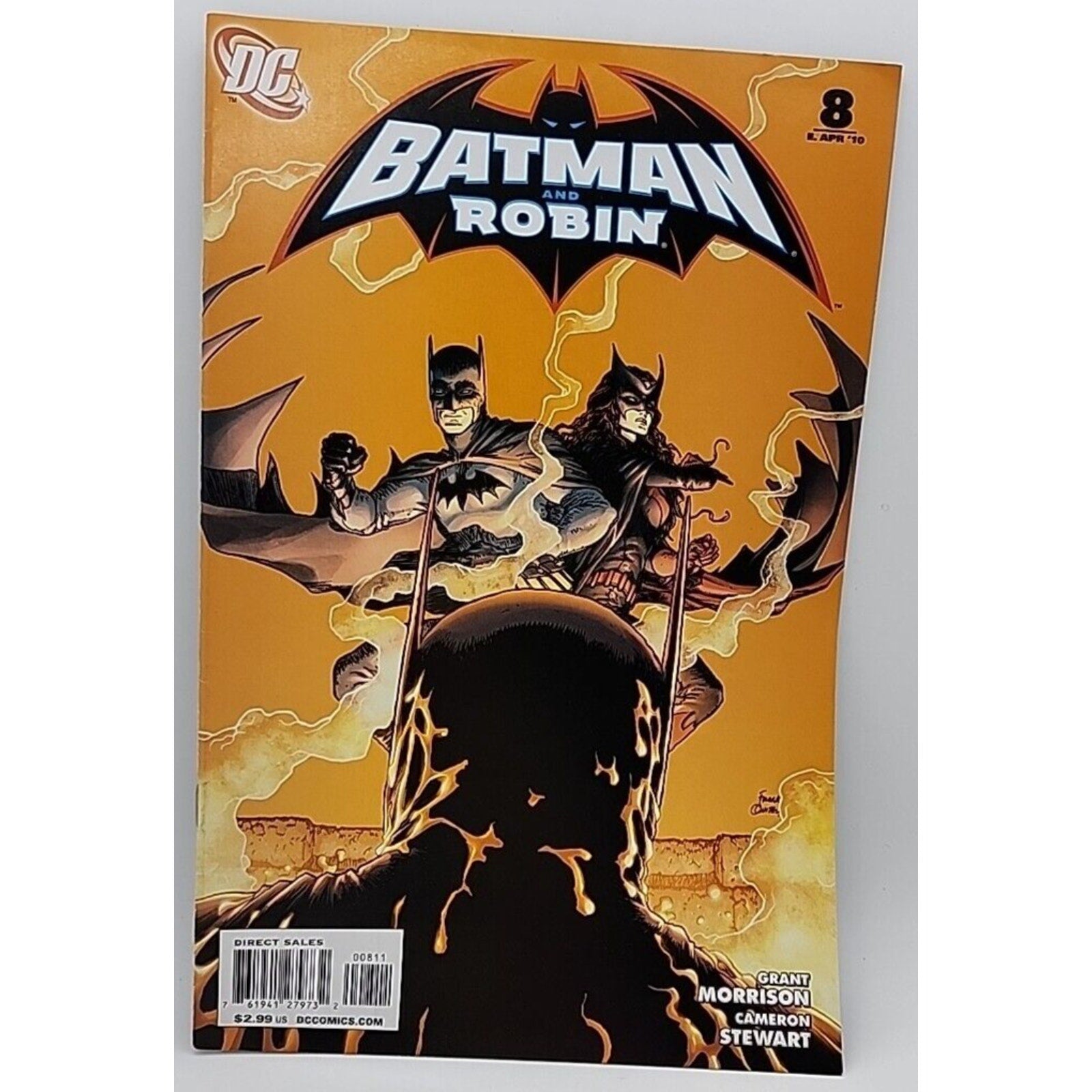 Batman & Robin #8 - DC Comics