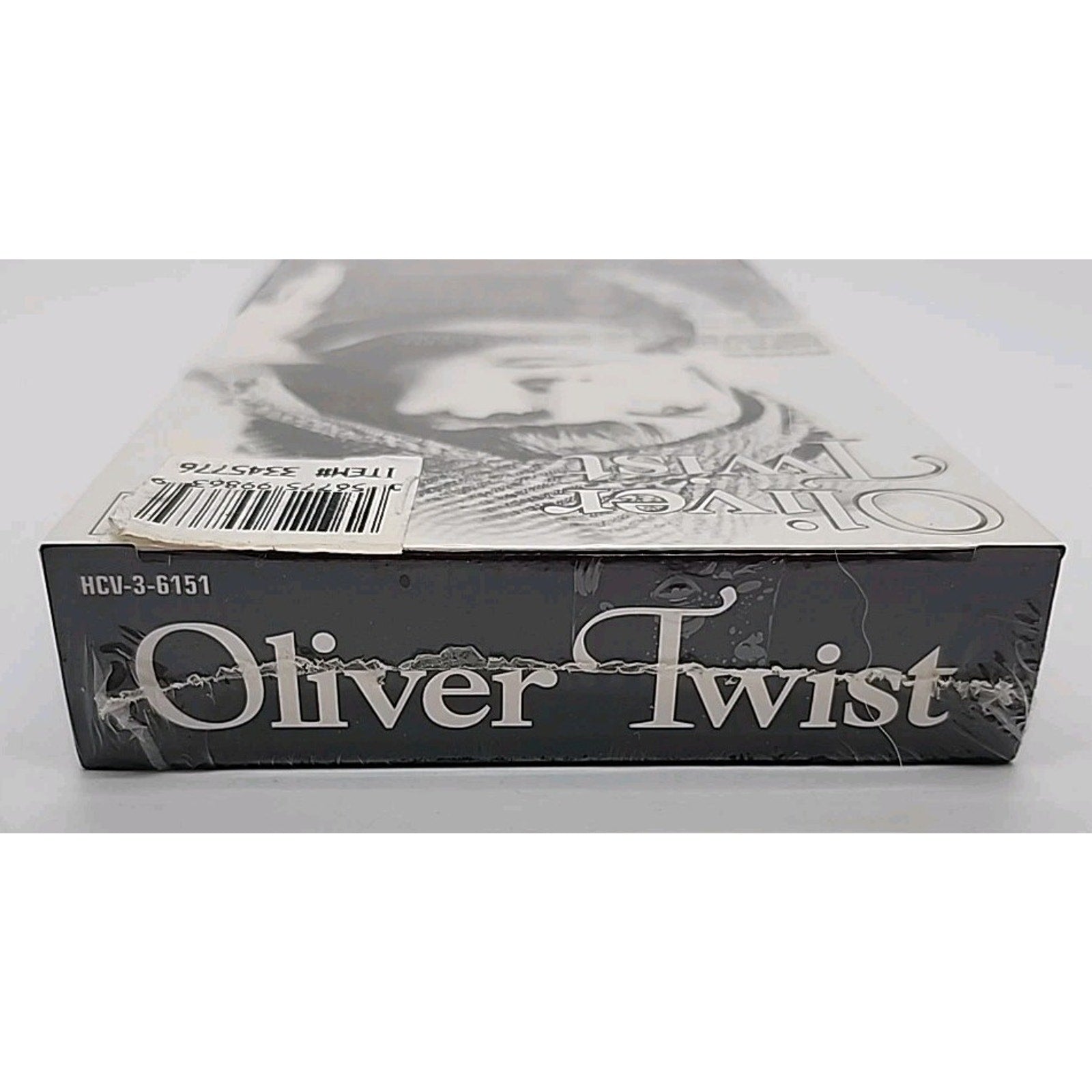 Oliver Twist (VHS) *Brand New*