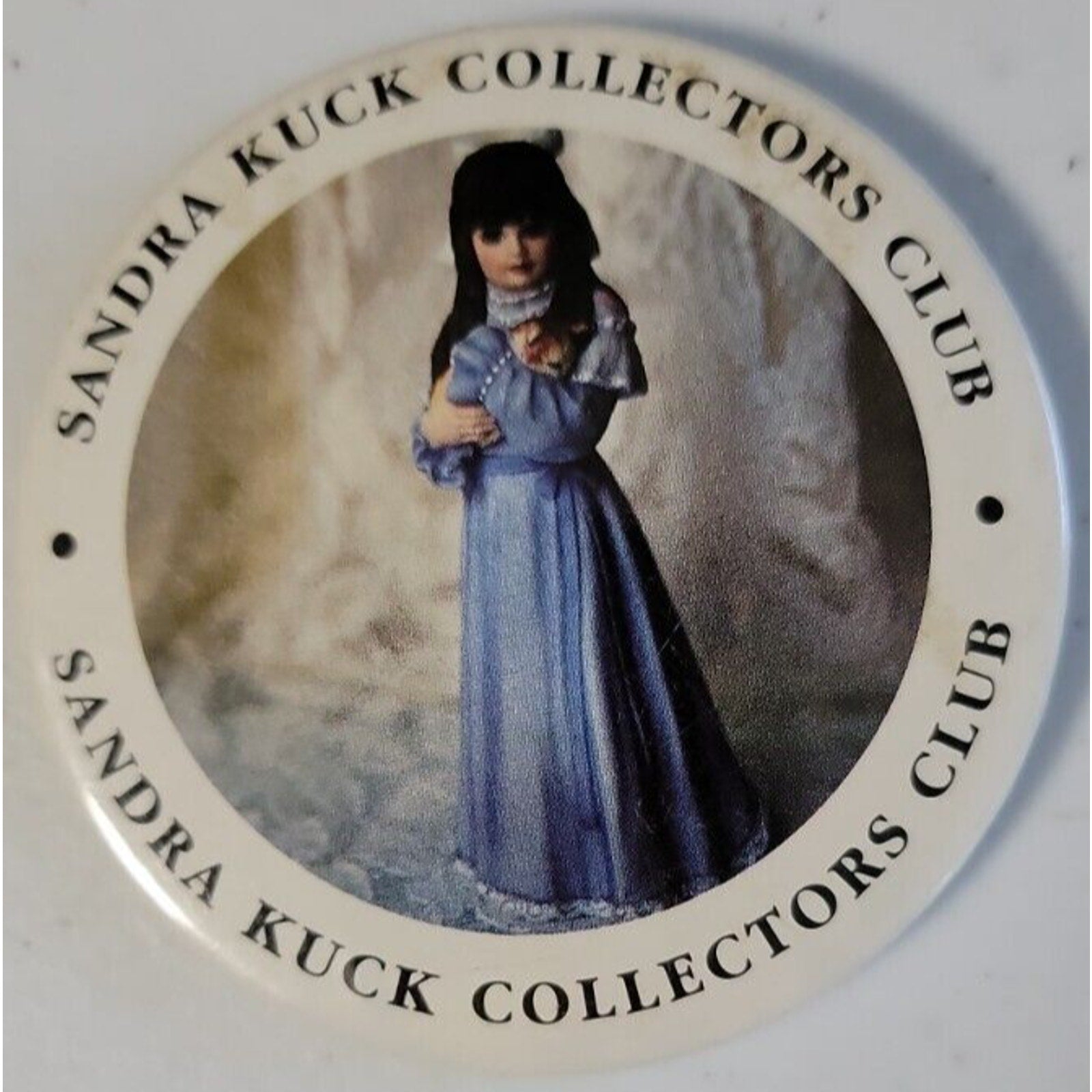 Sandra Kuck Collectors Club Button