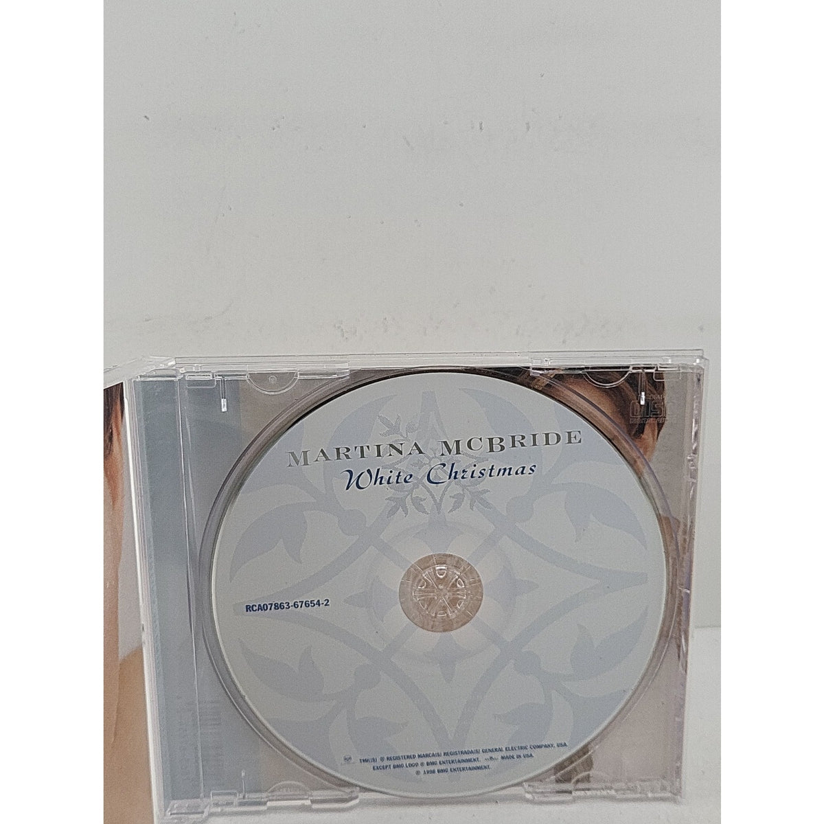 White Christmas by Martina McBride (CD, Dec-1998, RCA)