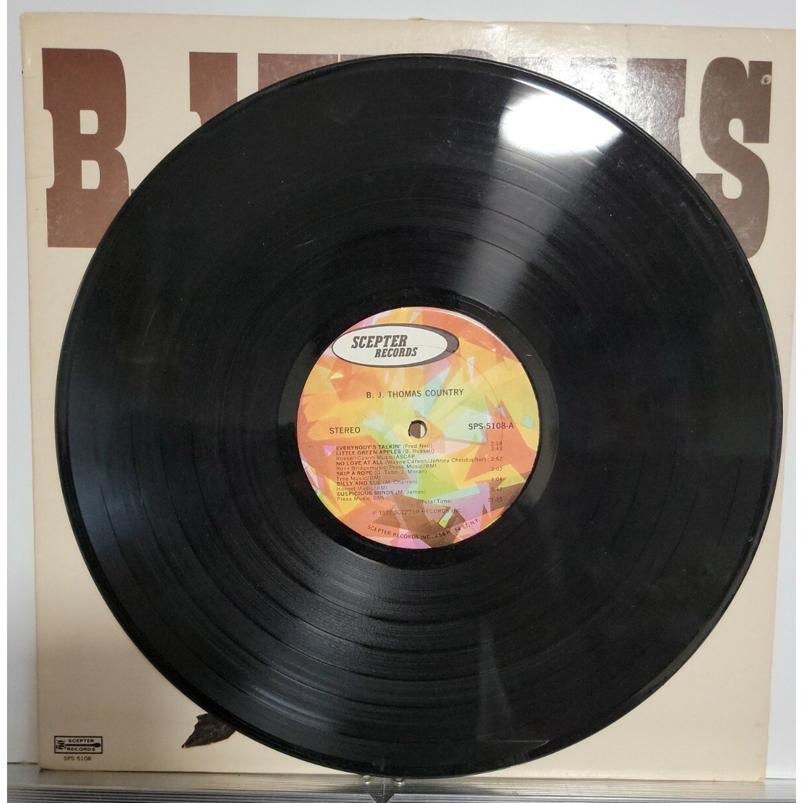 B.J. Thomas – Country (Vinyl)