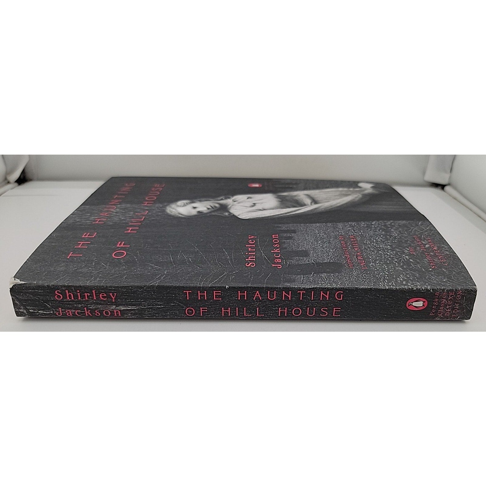 Haunting of Hill House : (Penguin Classics Deluxe Edition) by Shirley Jackson...