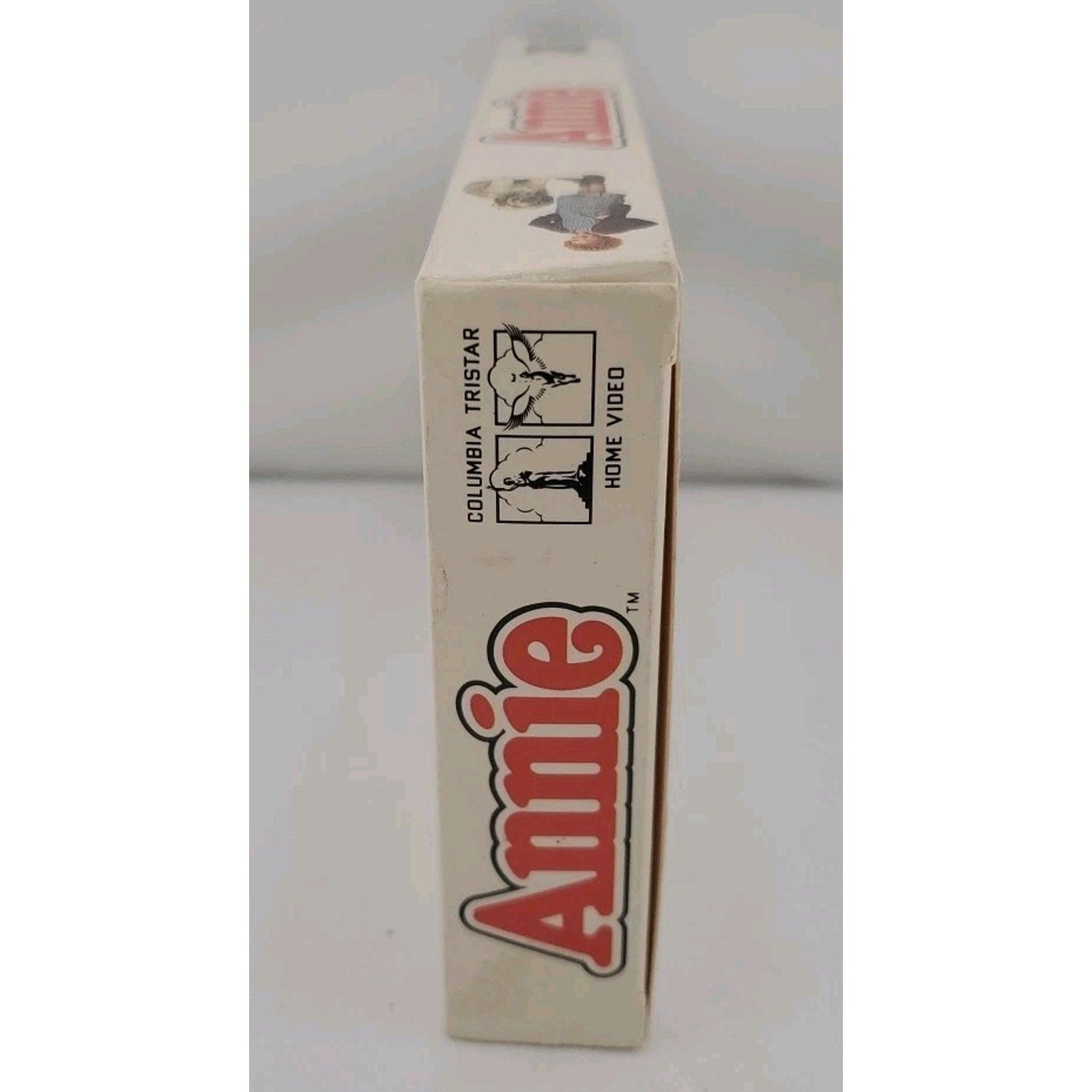 Annie (VHS, 1993)