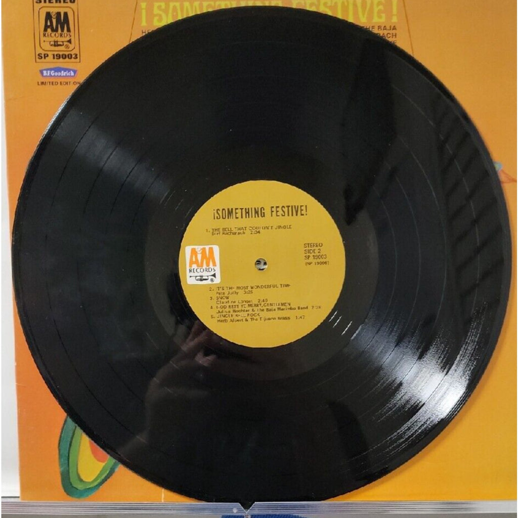 iSomething Festive! (Record)