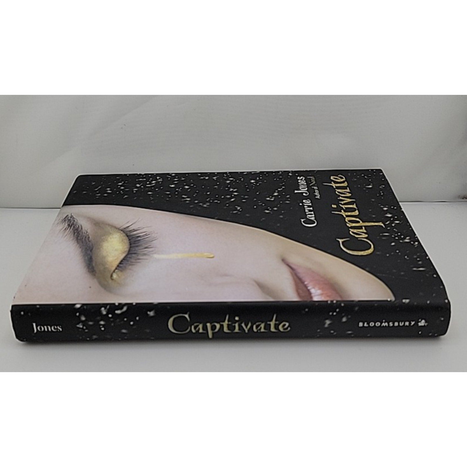 Captivate (Need) - Hardcover By Jones, Carrie
