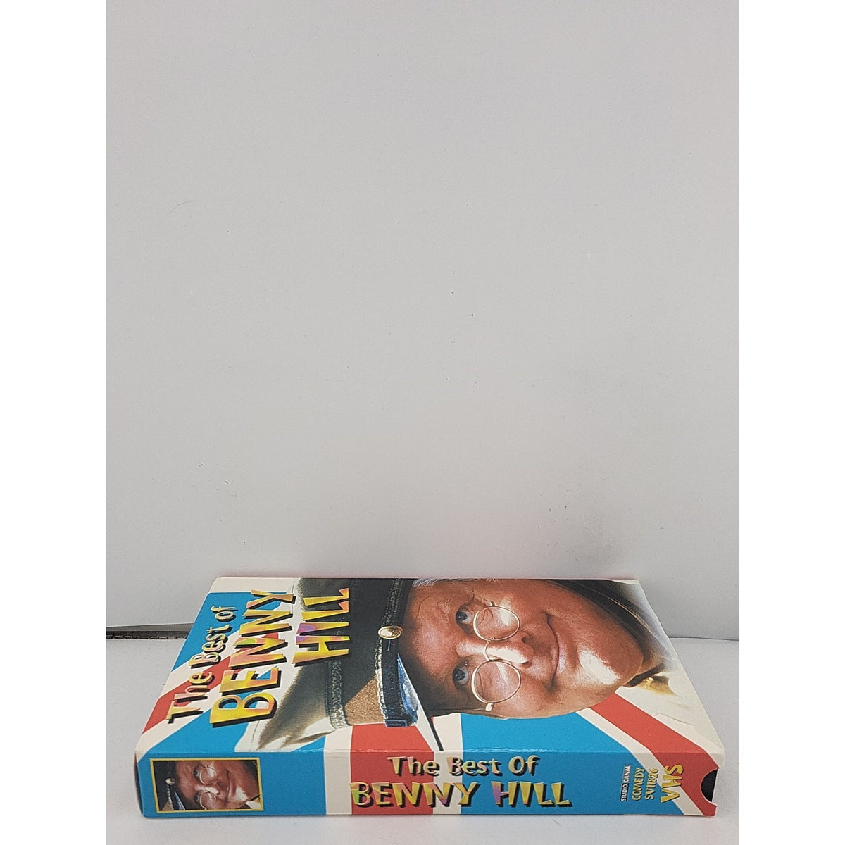 The Best of Benny Hill (VHS, 2001)