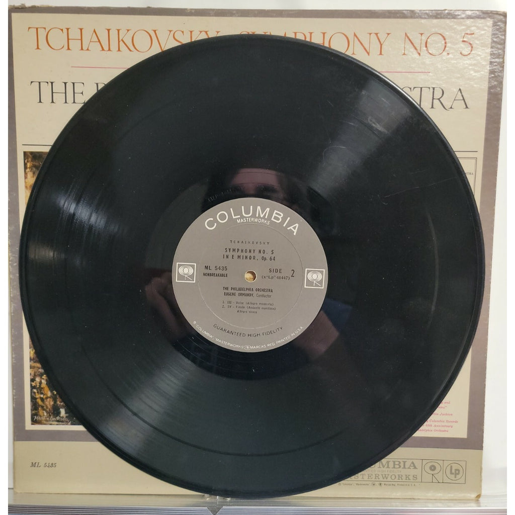 Eugene Ormandy Conducts The Philadelphia Orchestra / Tchaikovsky – Symphony No.5