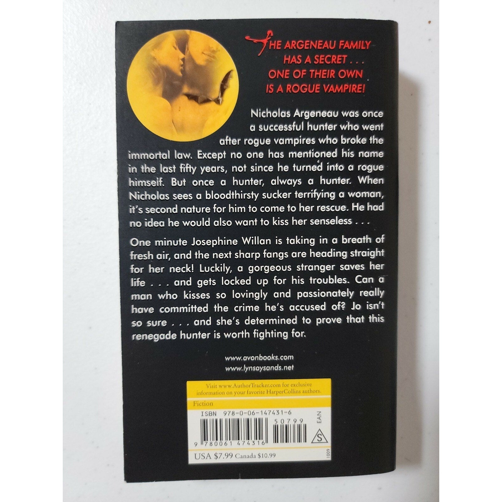 Argeneau Vampire Ser.: The Renegade Hunter by Lynsay Sands (2009, Mass Market)