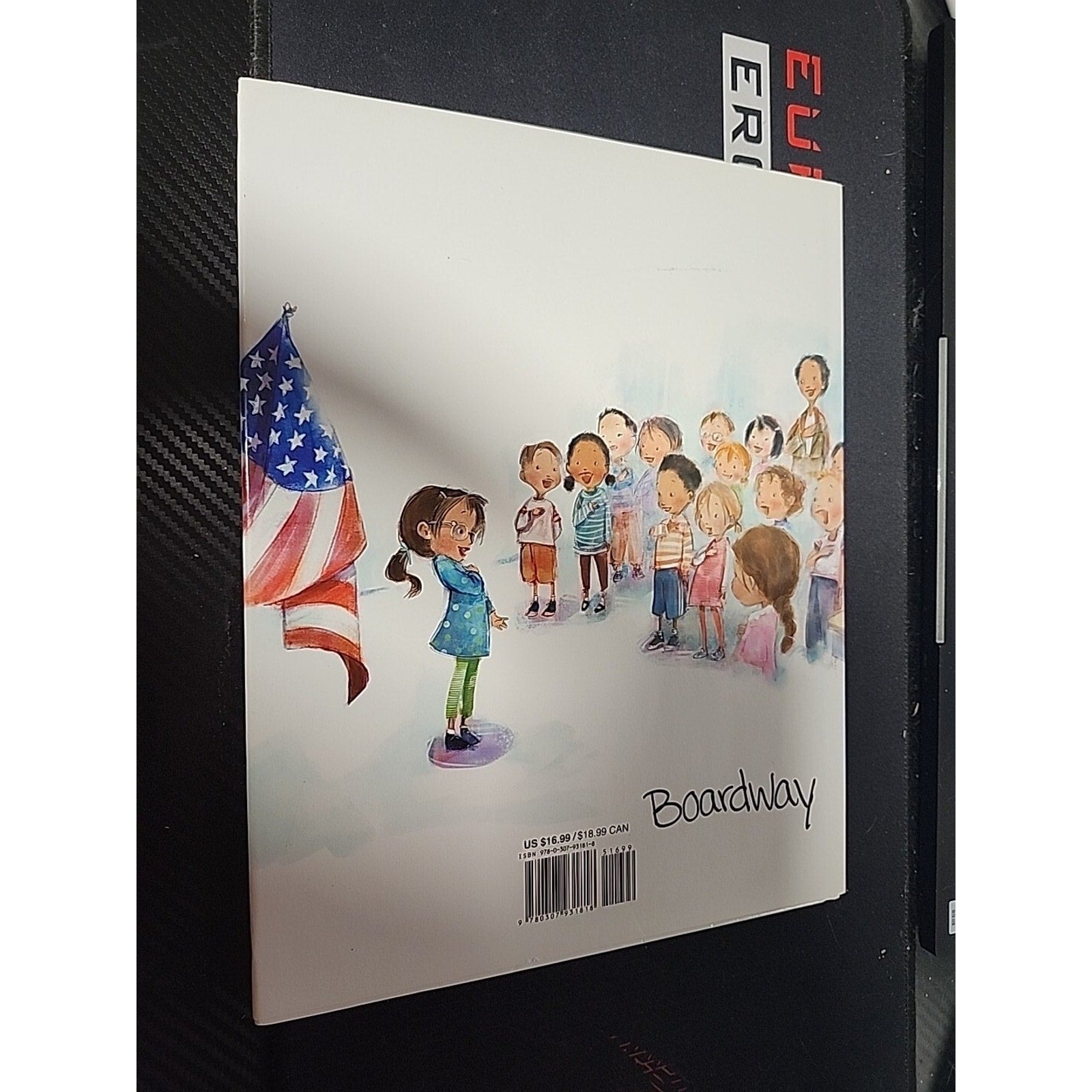 I Pledge Allegiance by Libby Martinez and Pat Mora (2014, Picture Book)