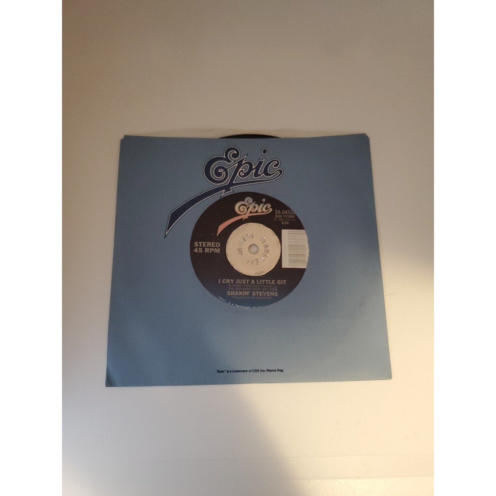 Shakin' Stevens: I Cry Just A Little Bit / Love Me Tonight (Record)
