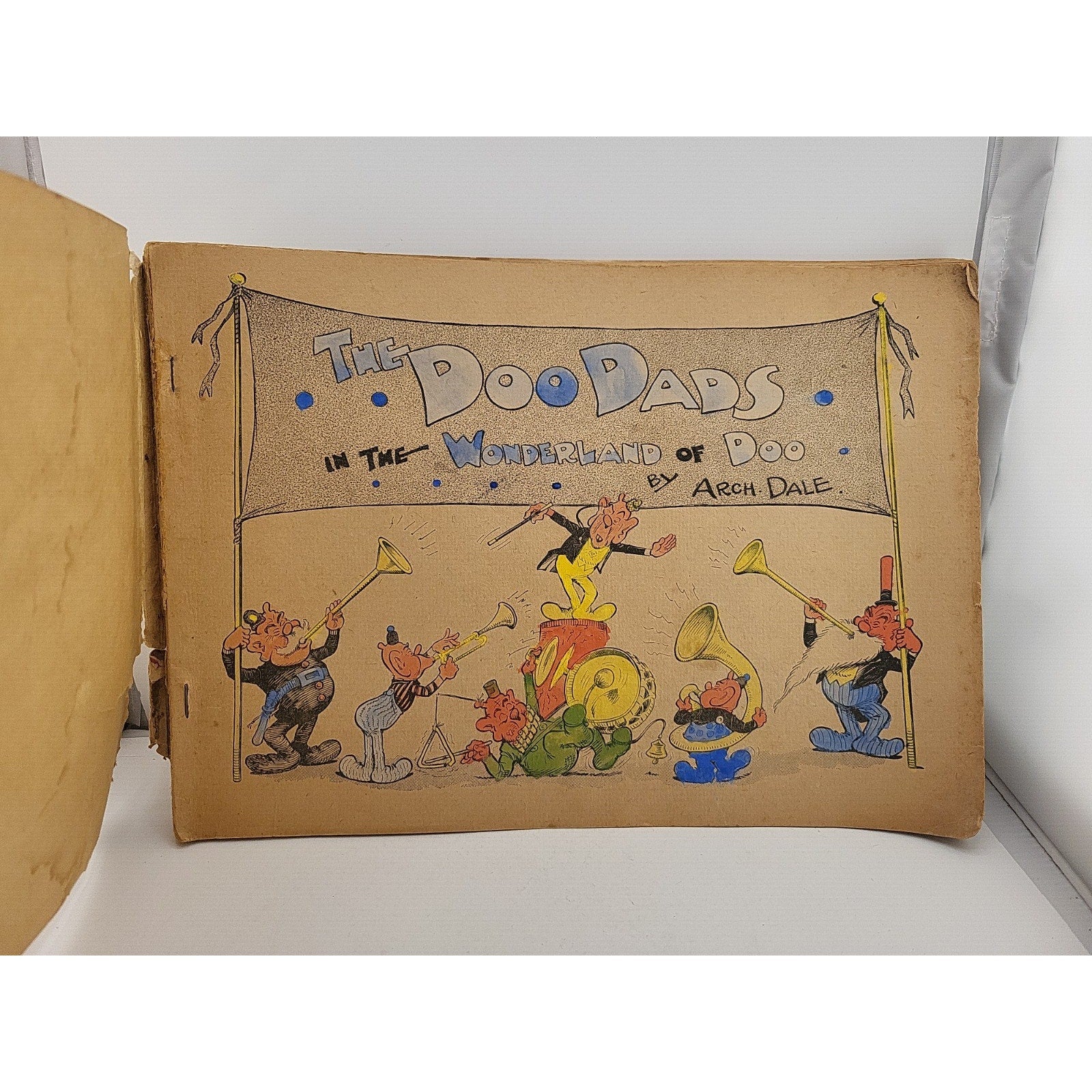 The DooDad's In Wonderland By Arch. Dale 1920