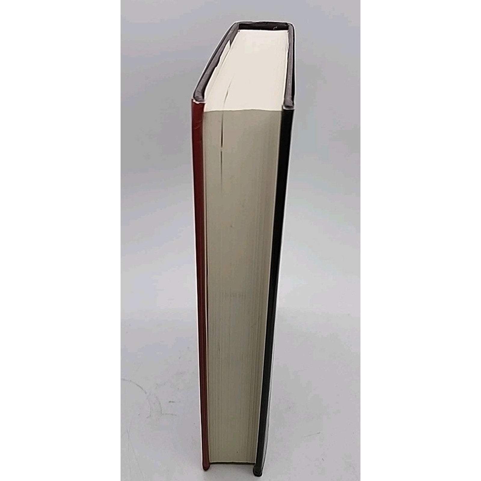 VC Andrews 2-in-1 Edition Broken Wings and Midnight Flight Hardcover