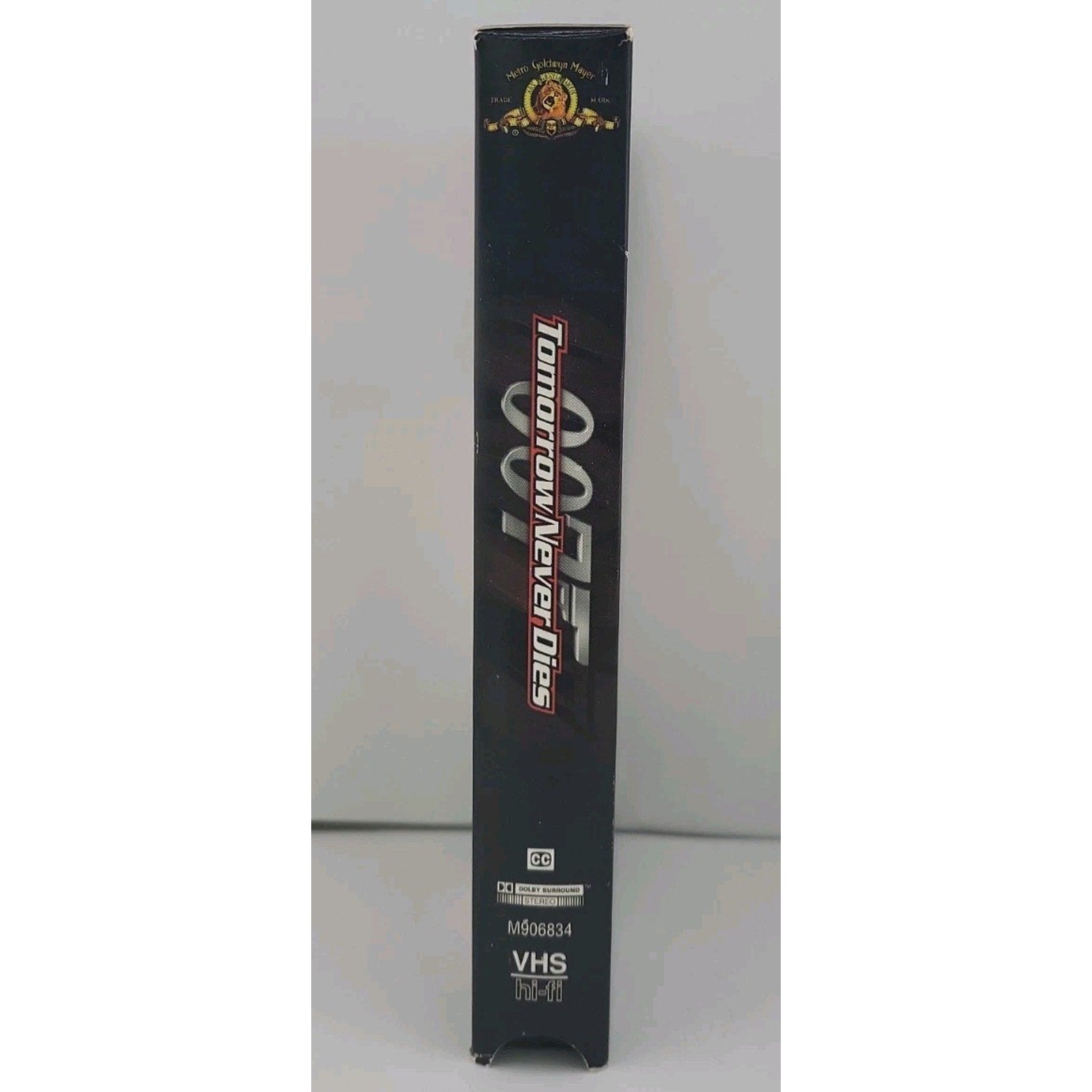 007 - Tomorrow Never Dies (VHS, 1998)