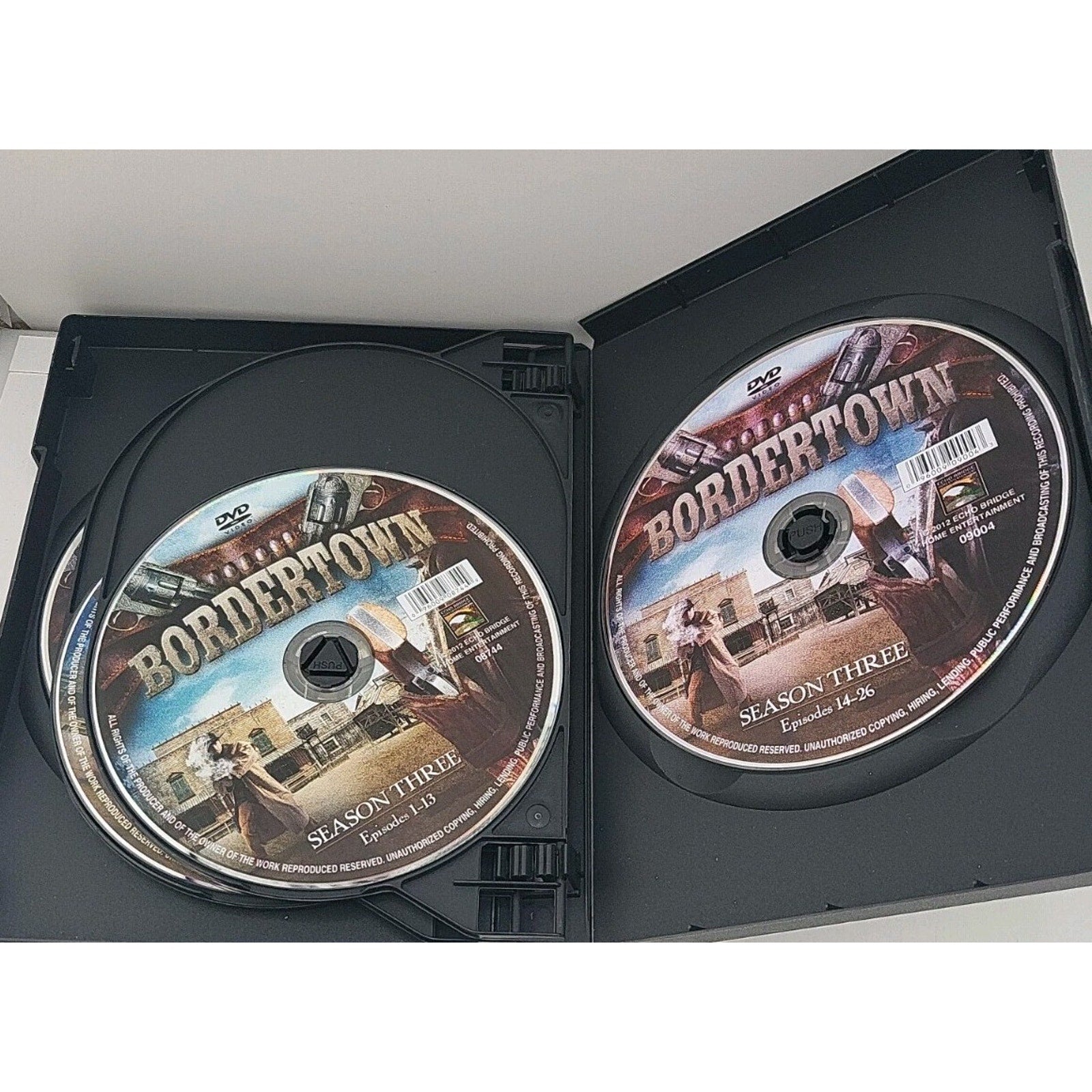 Bordertown: The Complete Series (DVD, 2012, 6-Disc Set)