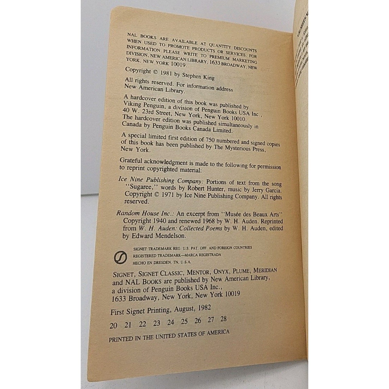Stephen King 2 - The Shining, Cujo, And Christine By Stephen King - Box Set