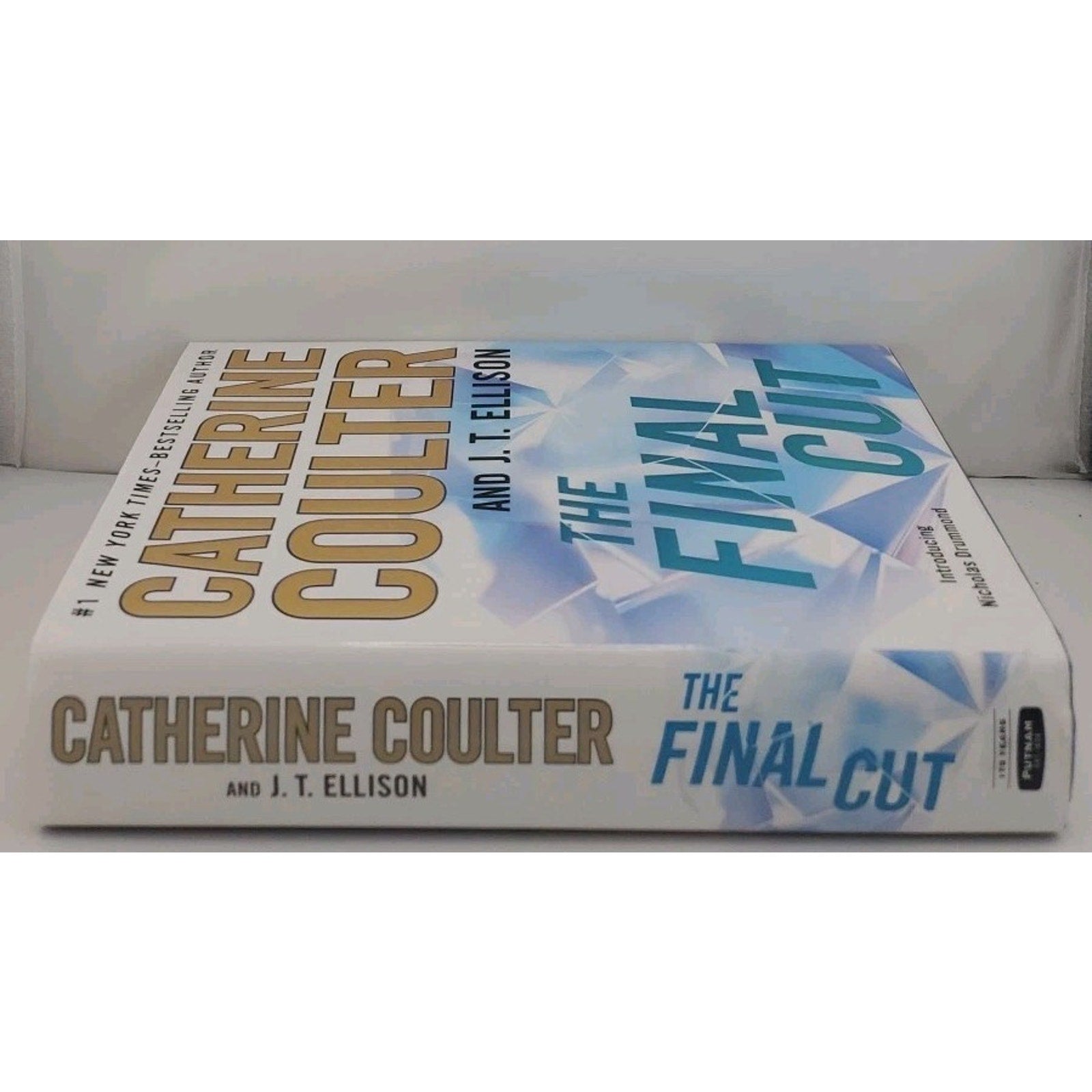 Final Cut by Catherine Coulter and J. T. Ellison (2013, Hardcover)