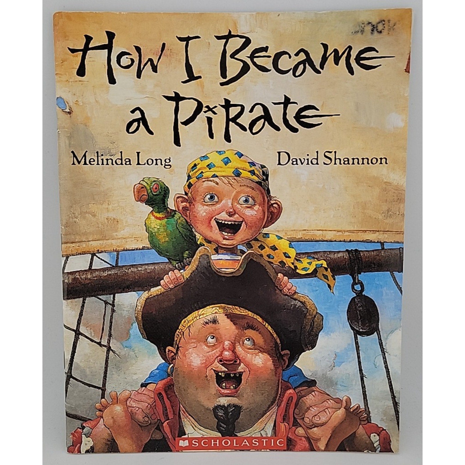 How I Became a Pirate [Paperback] Melinda Long and David Shannon