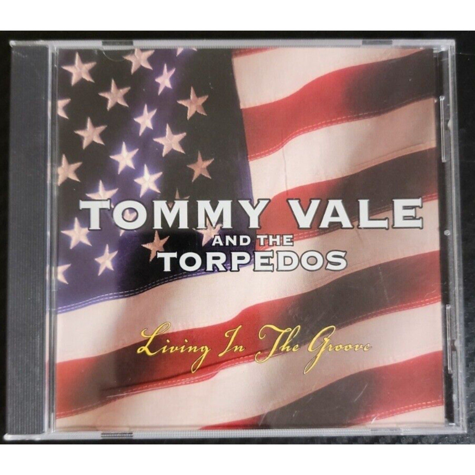 Tommy Vale and the Torpedos : Living in the Groove (CD)