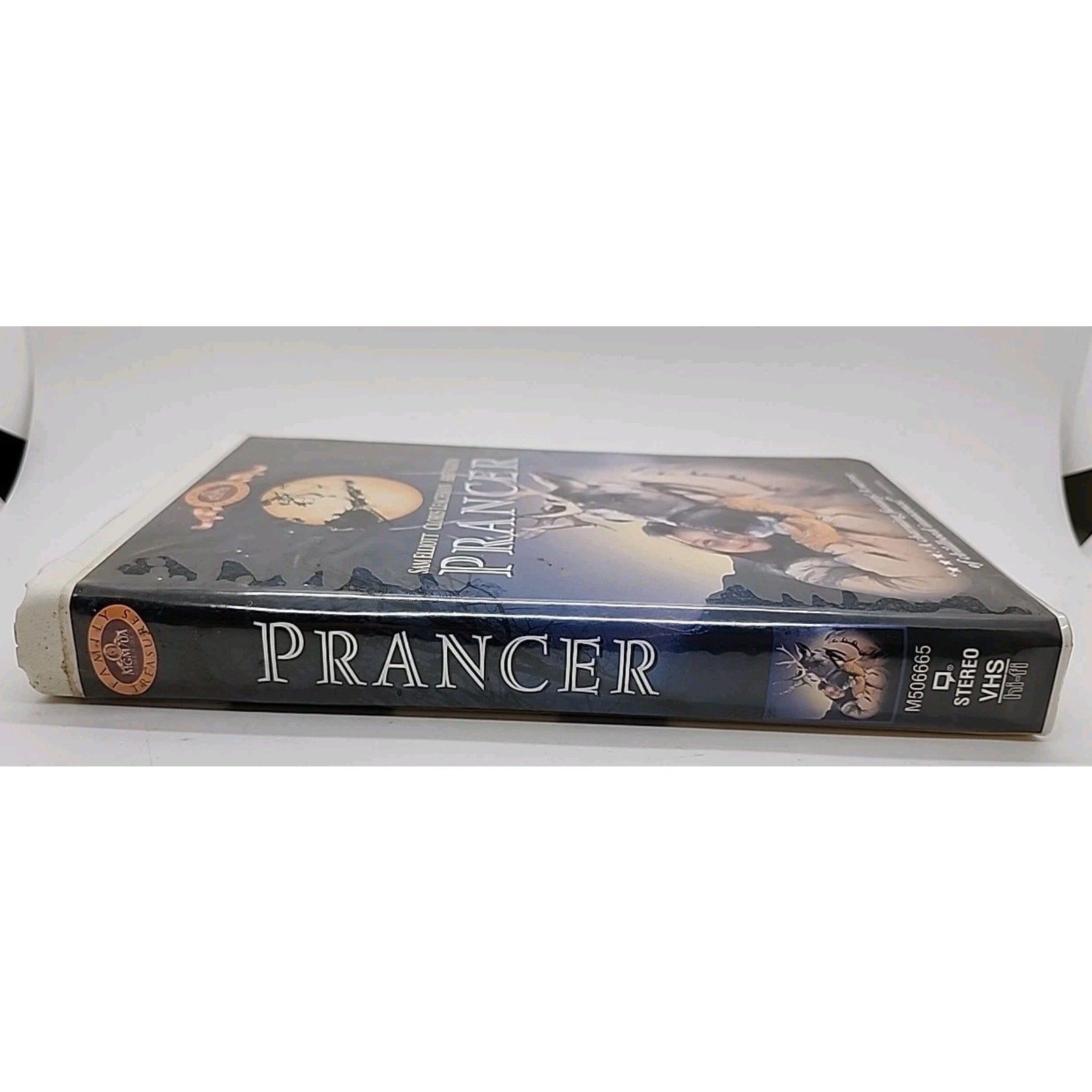 Prancer (VHS, 1997, Clam Shell Case)
