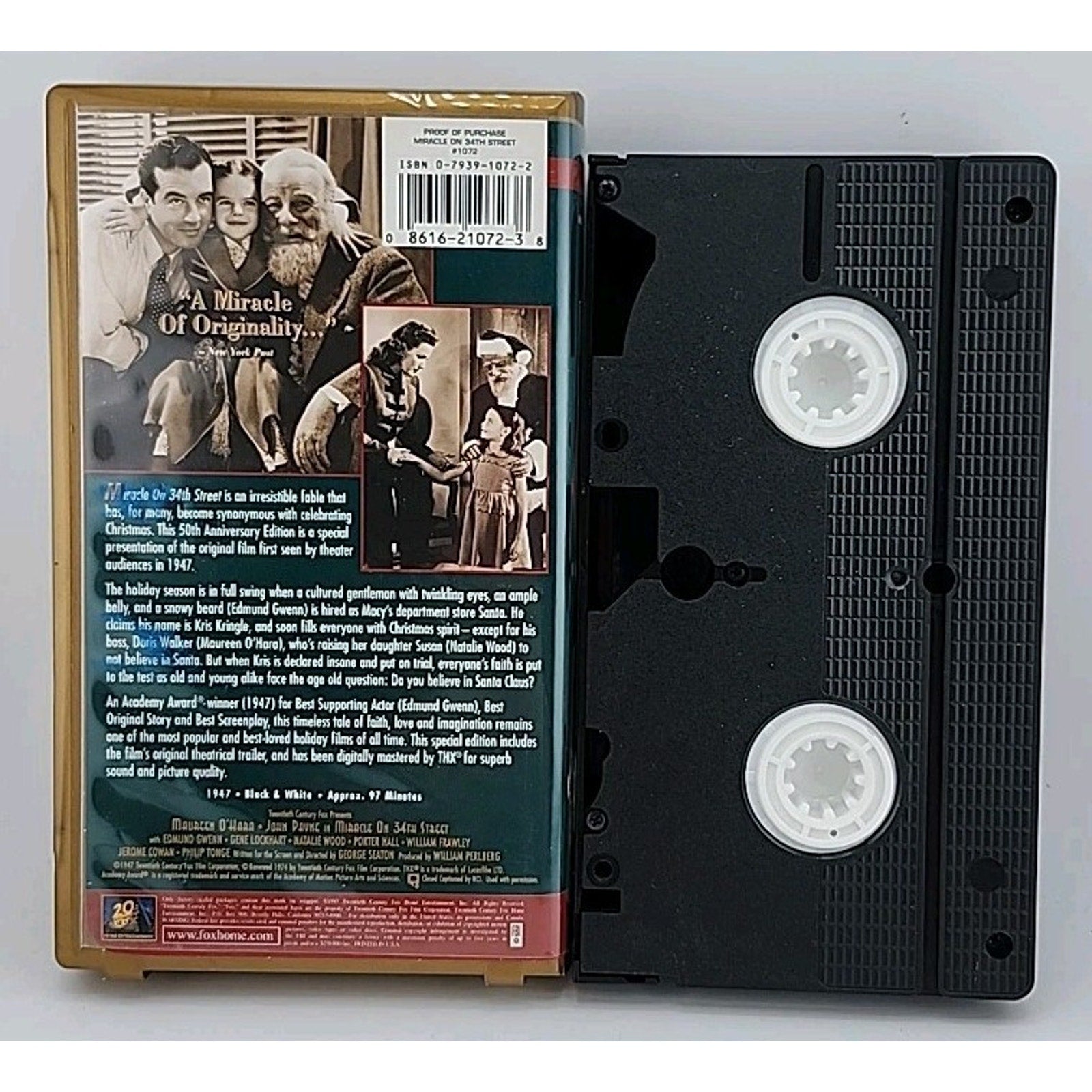 Miracle on 34th Street (VHS, 1997, 50th Anniversary Edition)
