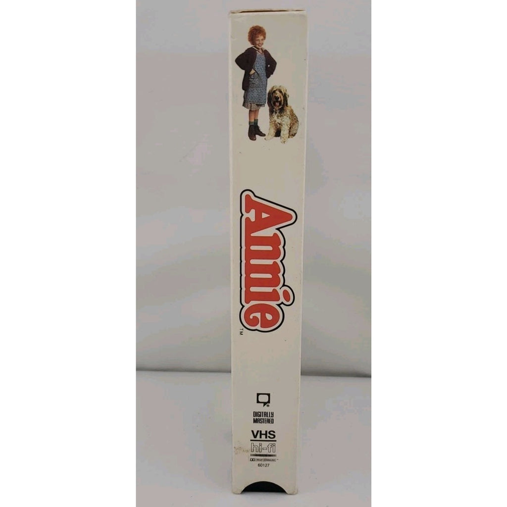 Annie (VHS, 1993)