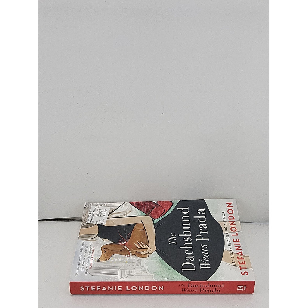 Dachshund Wears Prada : A Rom Com by Stefanie London (2022, Trade Paperback)