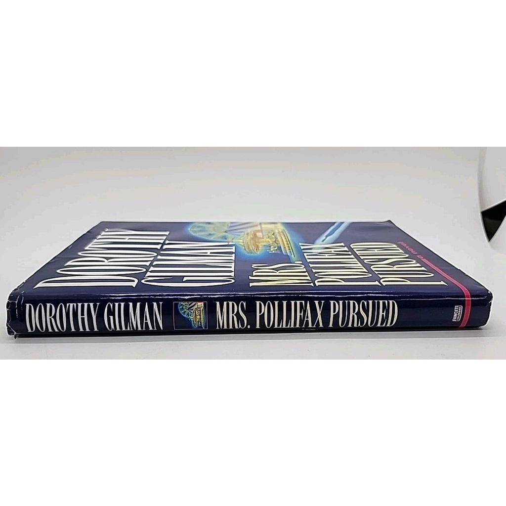 Mrs. Pollifax Pursued by Dorothy Gilman (1995, Hardcover)