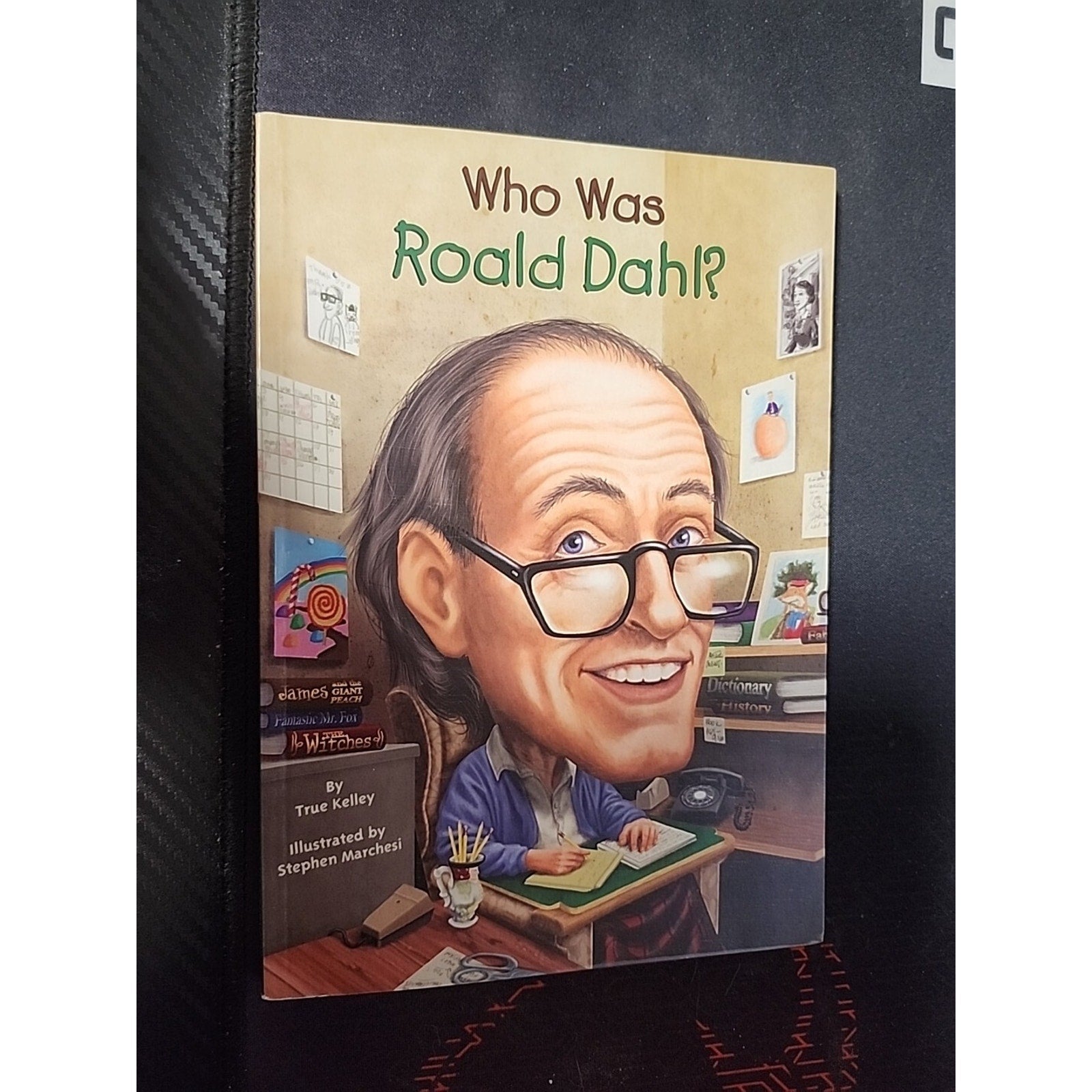Who Was? Ser.: Who Was Roald Dahl? by True Kelley (2012, Trade Paperback)