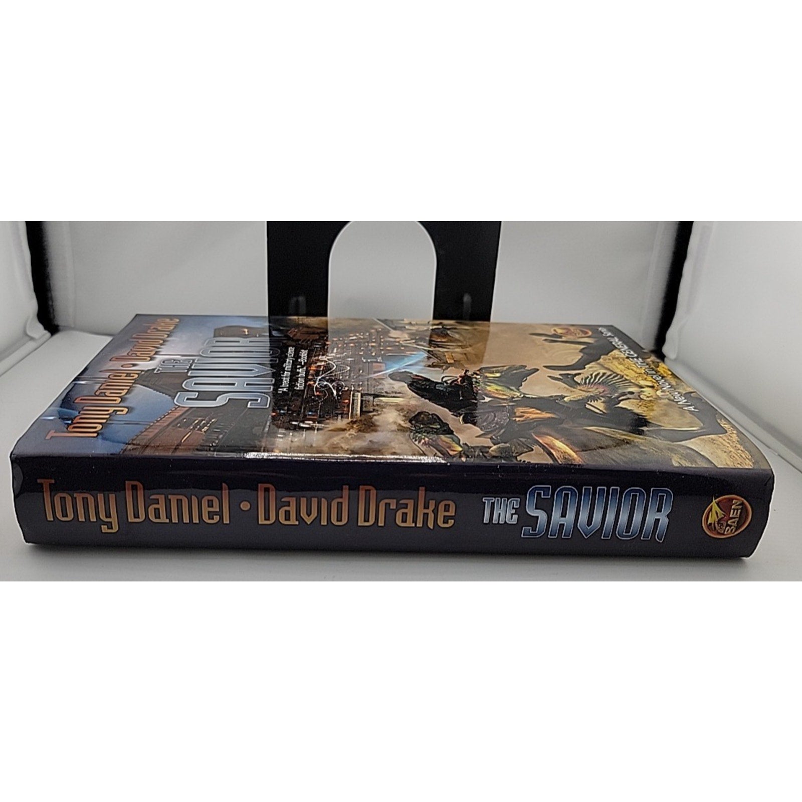 Savior by David Drake and Tony Daniel (2014, Hardcover)