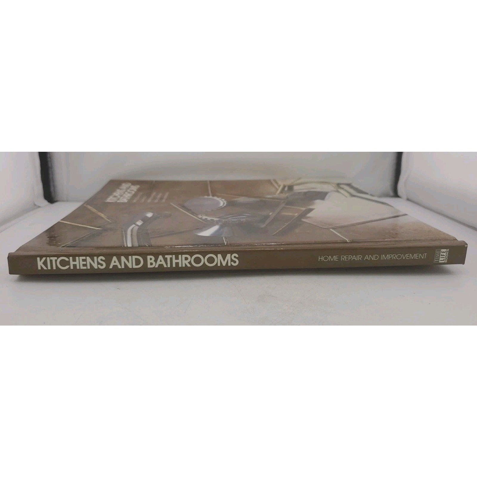 Kitchens And Bathroom By Time-Life Books
