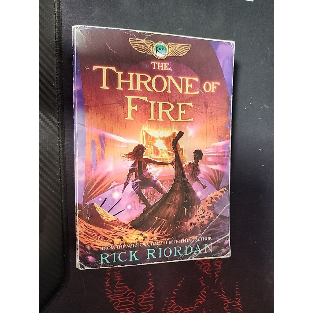 The Throne of Fire (The Kane Chronicles, Book 2) - Paperback