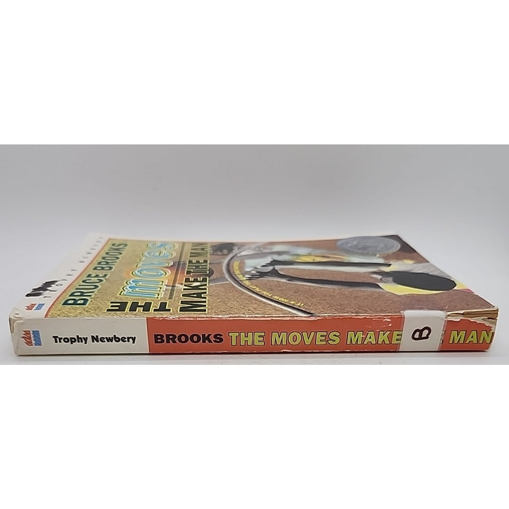 Moves Make the Man : A Newbery Honor Award Winner by Bruce Brooks (1995)