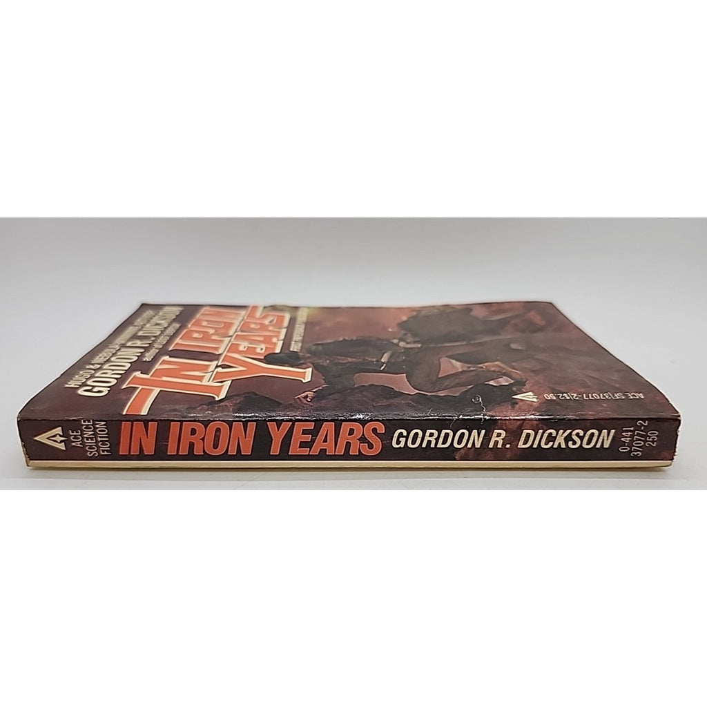 In Iron Years Gordon R. Dickson (1981,Paperback)