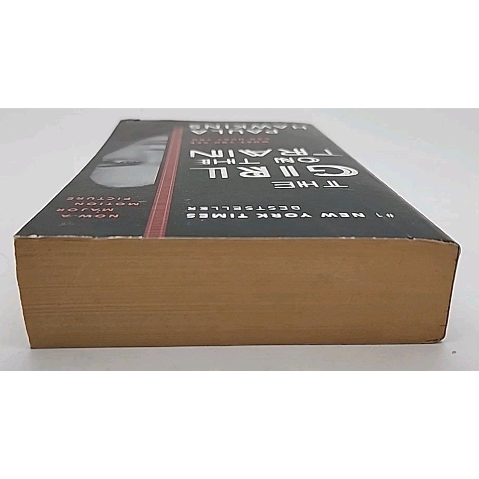 Girl on the Train by Paula Hawkins (2016, Us-Tall Rack Paperback)