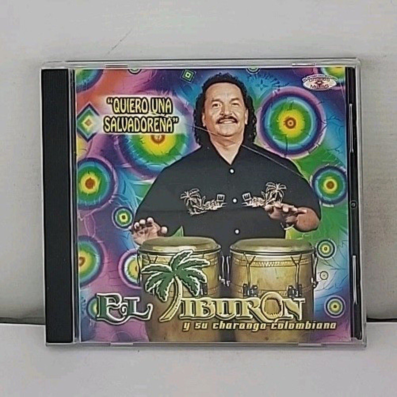 El Tiburon - Quiero Una Salvadorena CD