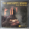 The Serendipity Singers – Play The Palace (Vinyl)