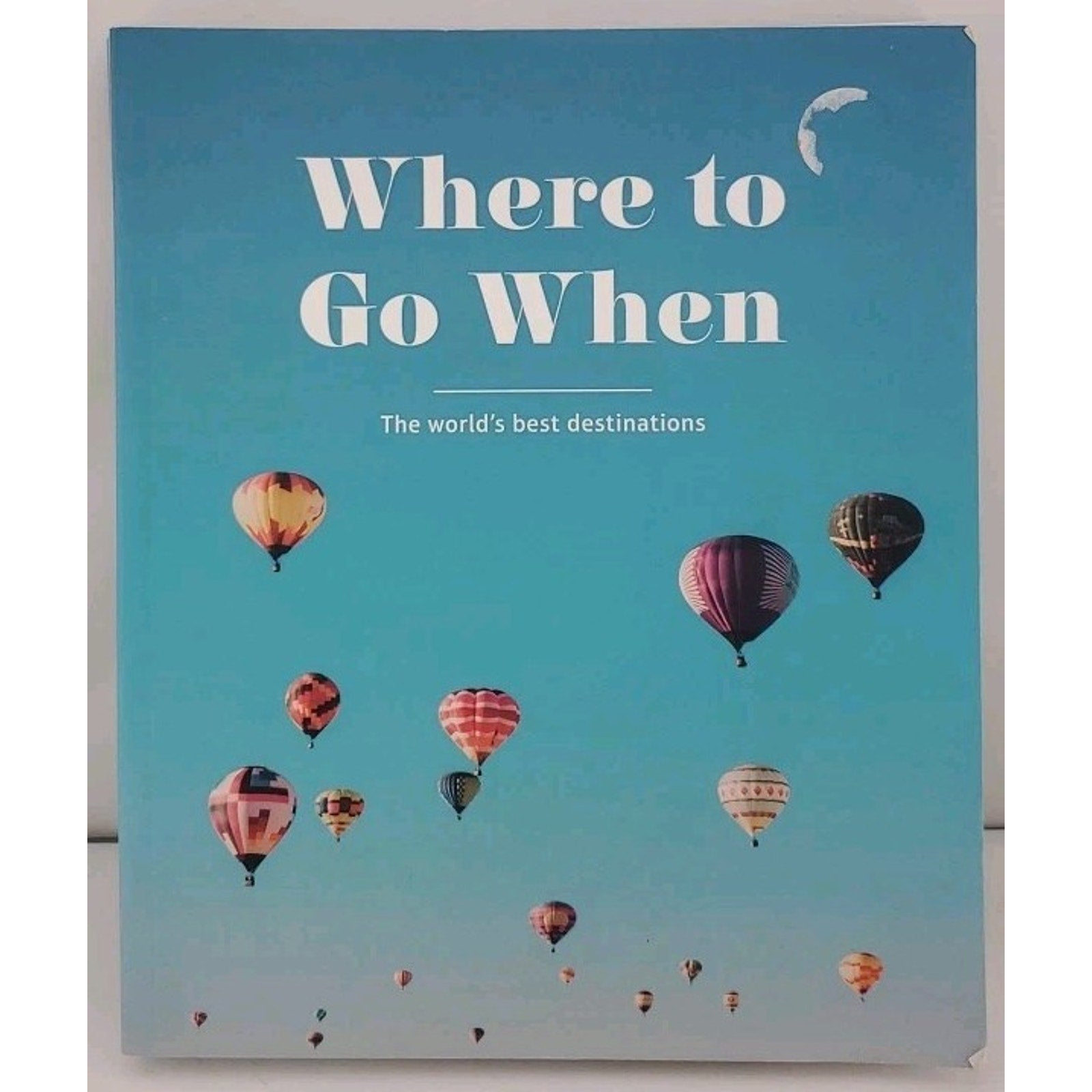Where to Go When DK Travel Guide Book Month by Month Destinations Illustrated