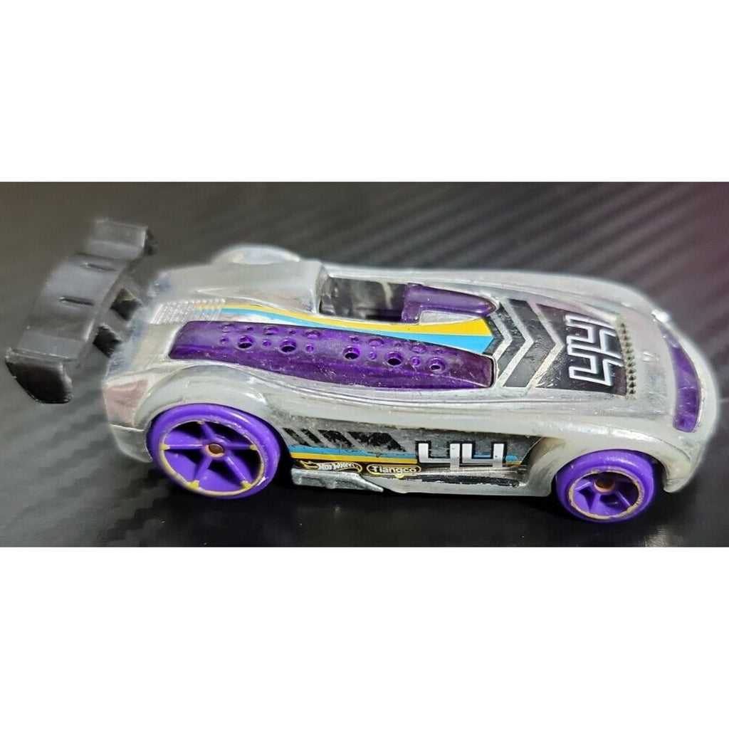 Hot Wheels Battle Spec 44
