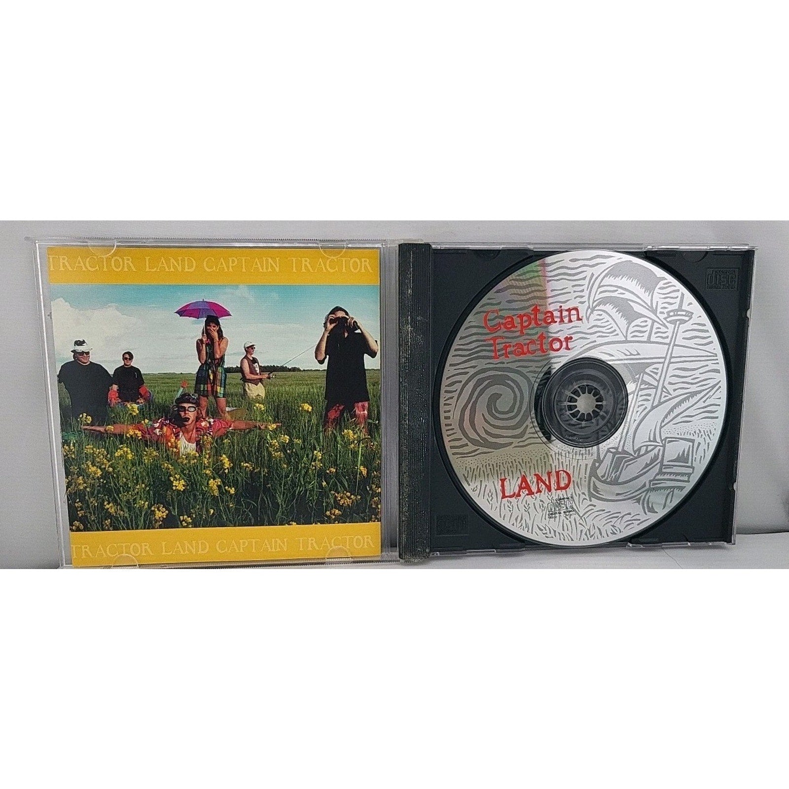 Land by Captain Tractor [CD]