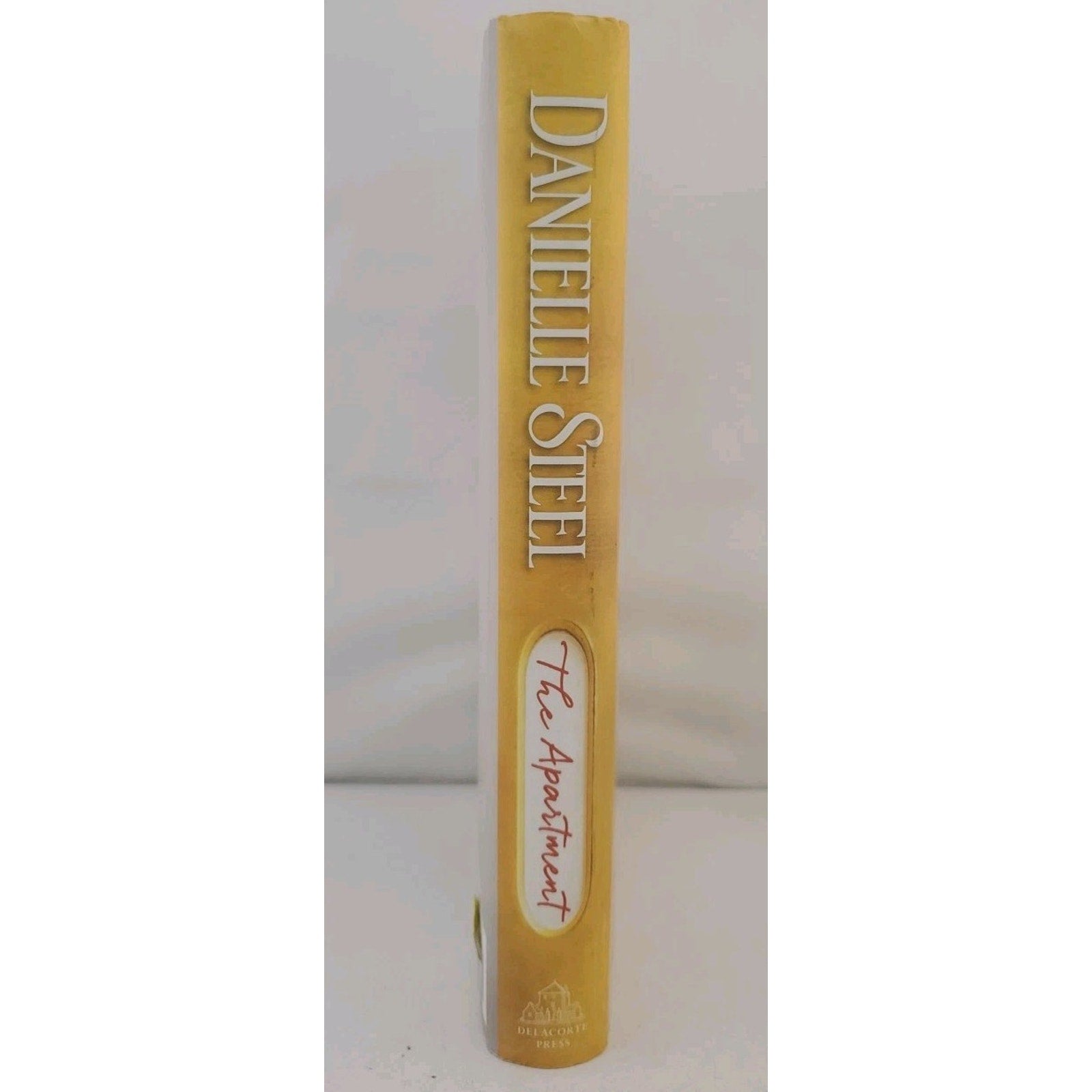 Apartment by Danielle Steel (2016, Hardcover)