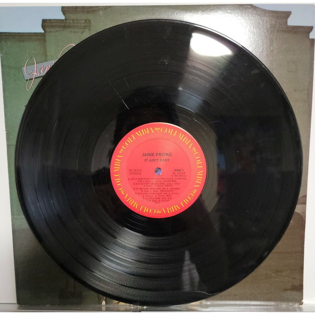 Janie Fricke – It Ain't Easy (Vinyl)