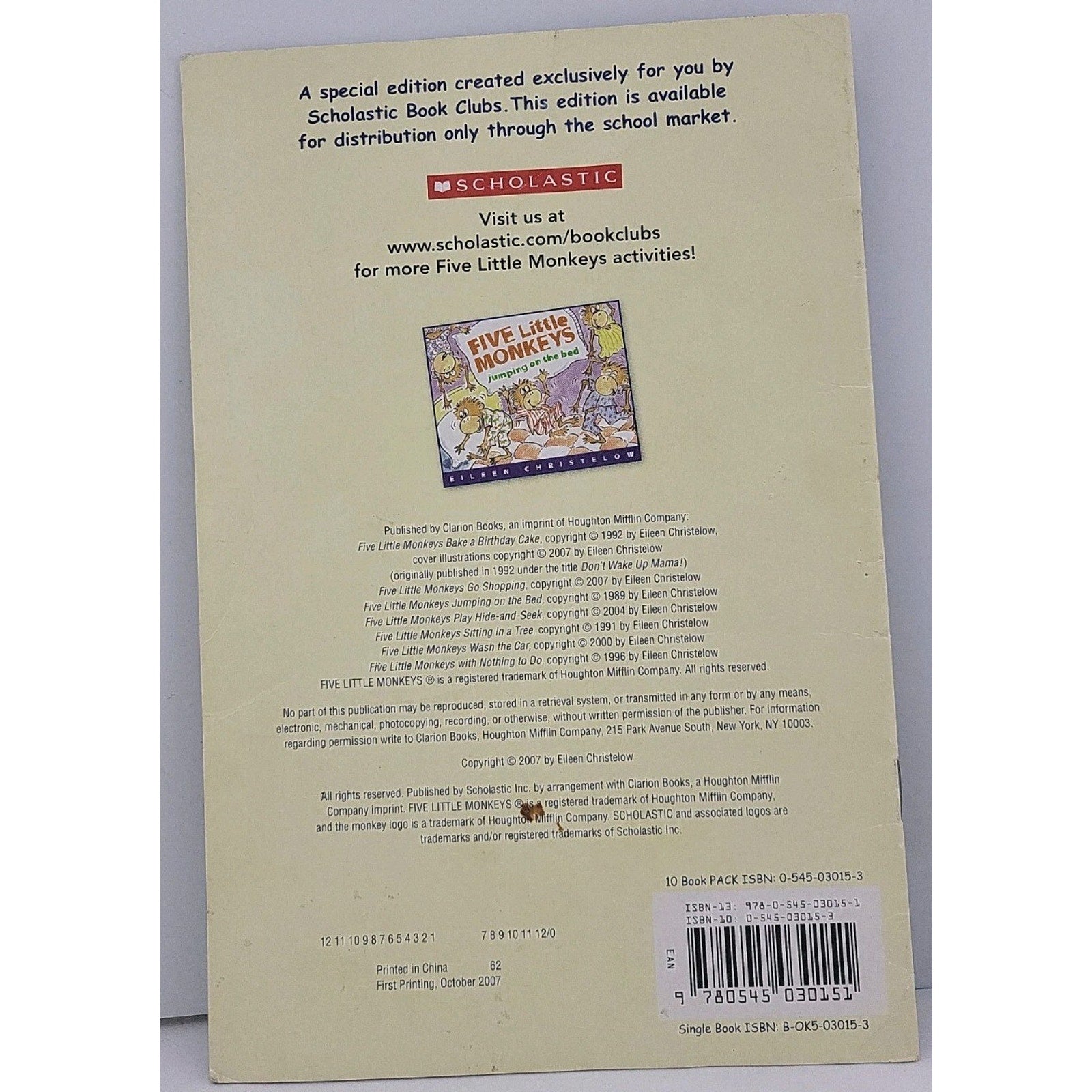 Five Little Monkeys Reading in Bed by Eileen Christelow (Trade Paperback)