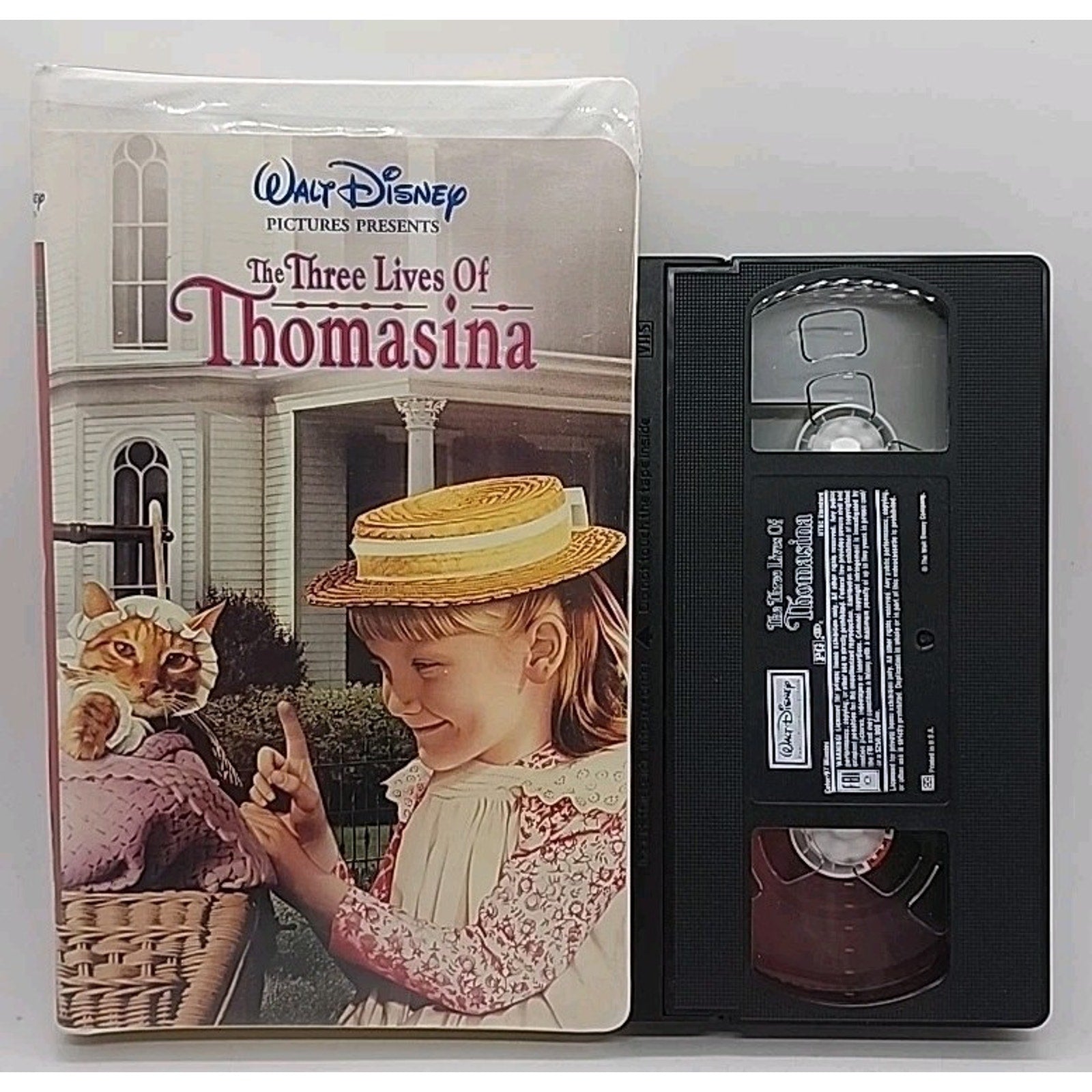 The Three Lives of Thomasina (VHS, 1996)